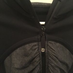 Lulu lemon jacket size 10
